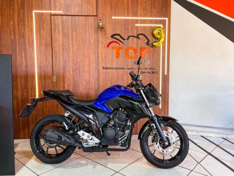 YAMAHA FZ 25 250 Fazer Flex , Foto 1