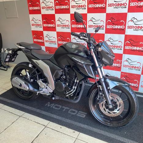 YAMAHA FZ 25 250 Fazer Flex , Foto 3