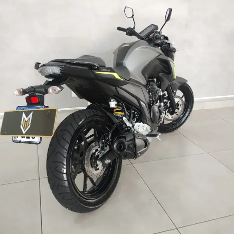 YAMAHA FZ 25 250 Fazer Flex , Foto 4