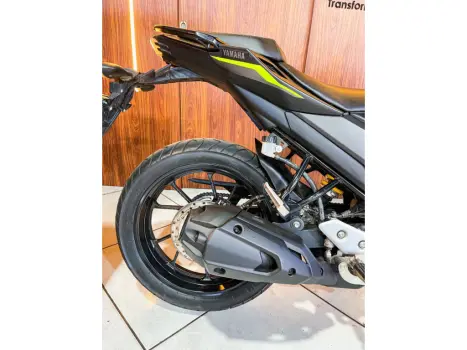 YAMAHA FZ 25 250 Fazer Flex , Foto 9