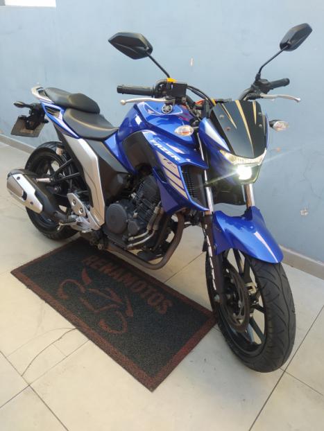 YAMAHA FZ 25 250 Fazer Flex , Foto 6