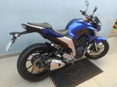 YAMAHA FZ 25 250 Fazer Flex , Foto 7