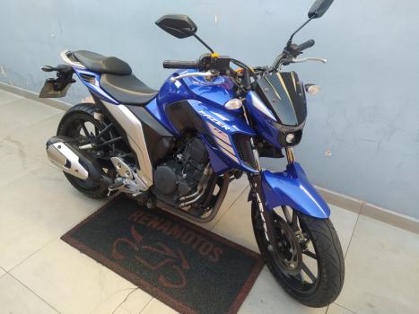 YAMAHA FZ 25 250 Fazer Flex , Foto 9