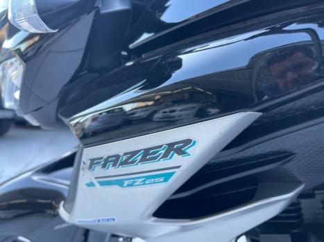 YAMAHA FZ 25 250 Fazer Flex , Foto 8