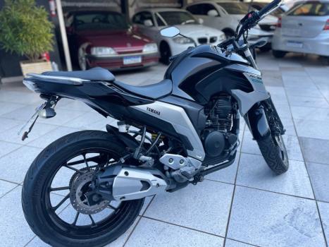 YAMAHA FZ 25 250 Fazer Flex , Foto 10