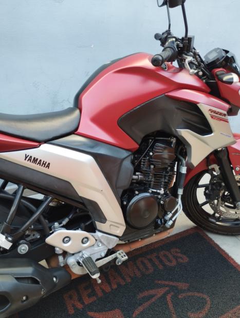 YAMAHA FZ 25 250 Fazer Flex , Foto 3