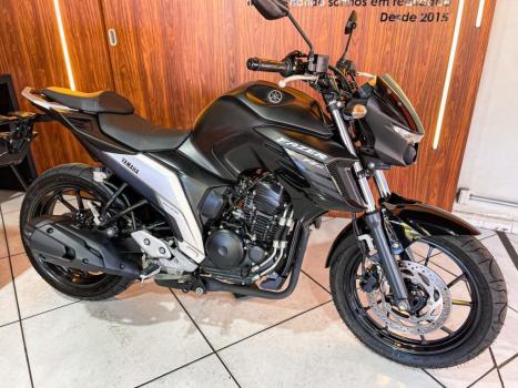 YAMAHA FZ 25 250 Fazer Flex , Foto 3