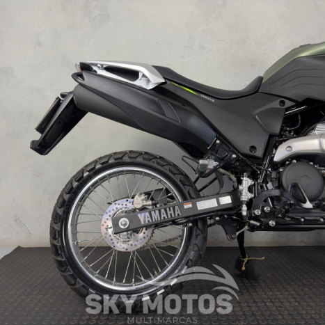 YAMAHA Lander 250 X, Foto 2