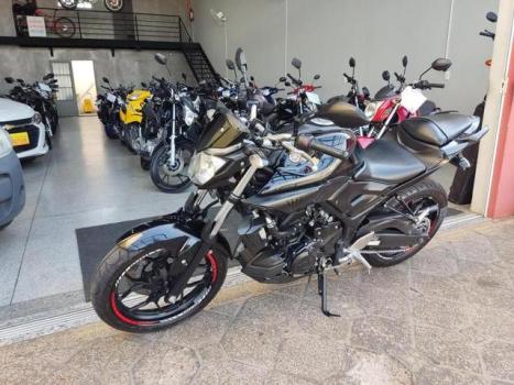 YAMAHA MT-03 300 , Foto 2