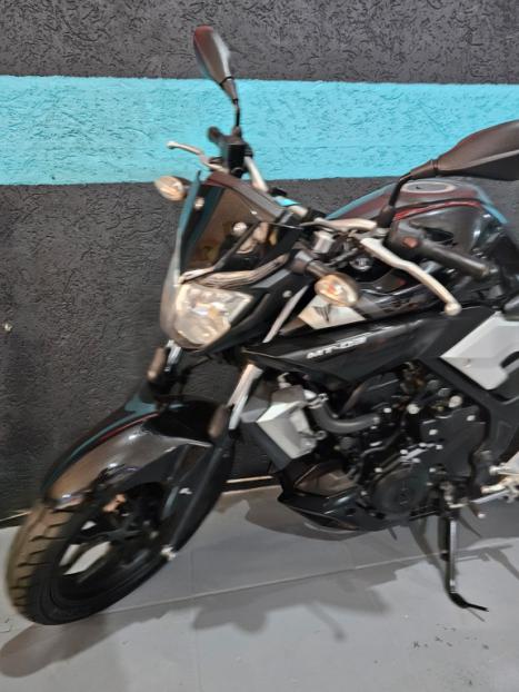 YAMAHA MT-03 300 , Foto 5