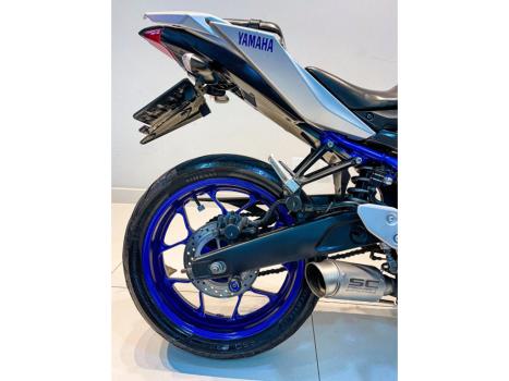 YAMAHA MT-03 300 , Foto 9