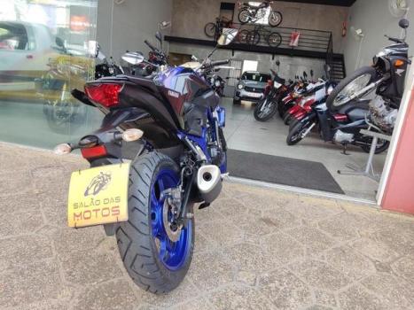 YAMAHA MT-03 300 ABS, Foto 10