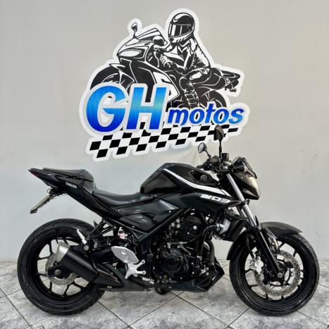 YAMAHA MT-03 300 ABS, Foto 1