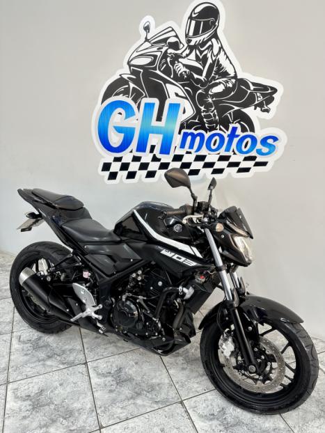 YAMAHA MT-03 300 ABS, Foto 3