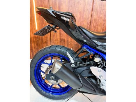 YAMAHA MT-03 300 ABS, Foto 8