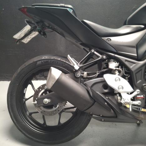 YAMAHA MT-03 300 ABS, Foto 2