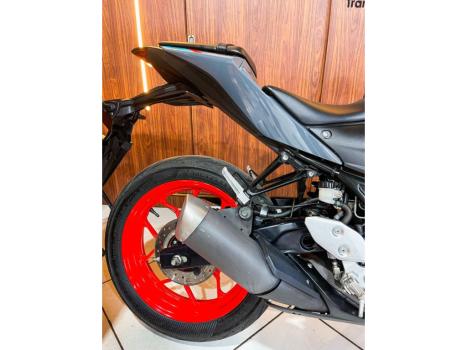 YAMAHA MT-03 300 ABS, Foto 12