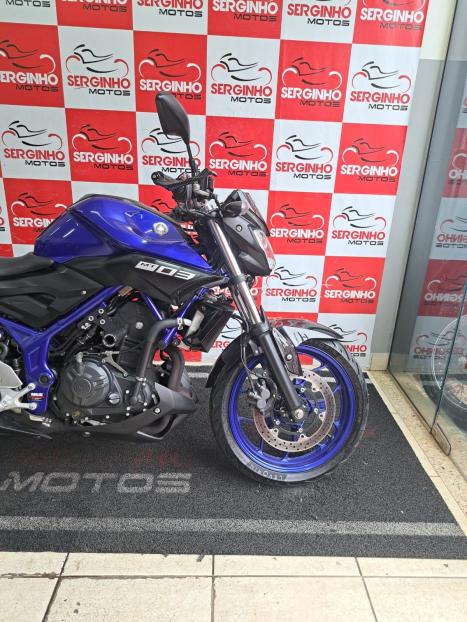 YAMAHA MT-03 300 ABS, Foto 6