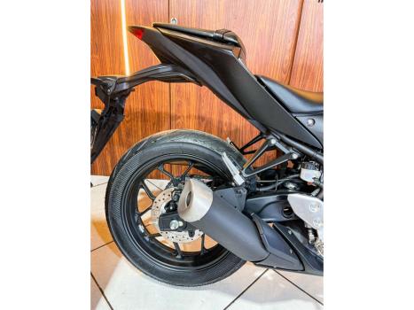YAMAHA MT-03 300 ABS, Foto 8