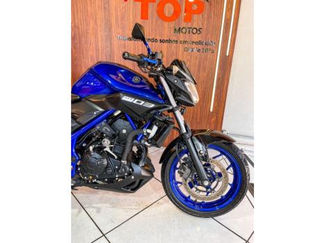 YAMAHA MT-03 300 ABS, Foto 2