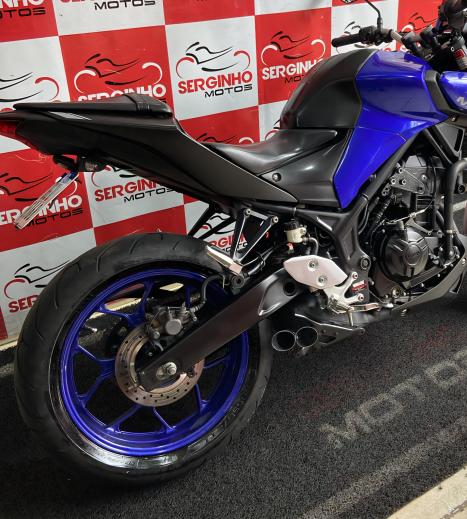YAMAHA MT-03 300 ABS, Foto 4