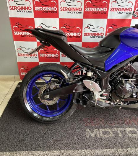 YAMAHA MT-03 300 ABS, Foto 5