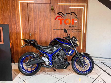 YAMAHA MT-03 300 ABS, Foto 1