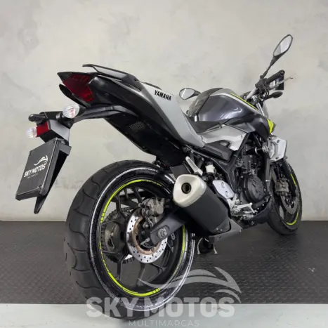 YAMAHA MT-03 300 ABS, Foto 20