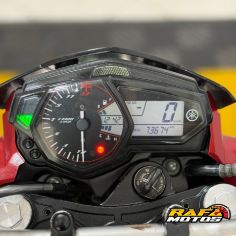 YAMAHA MT-03 300 ABS, Foto 7