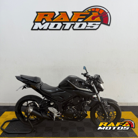 YAMAHA MT-03 300 ABS, Foto 2