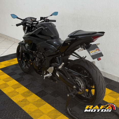 YAMAHA MT-03 300 ABS, Foto 5