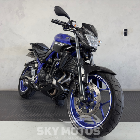YAMAHA MT-03 300 ABS, Foto 8