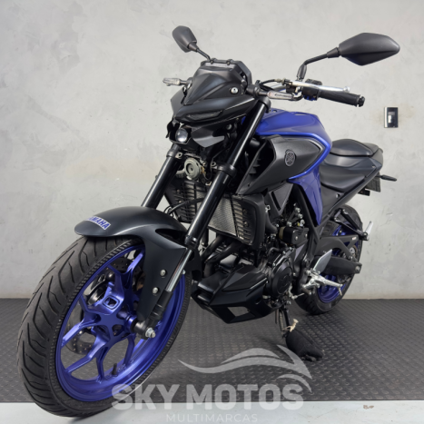 YAMAHA MT-03 300 ABS, Foto 14