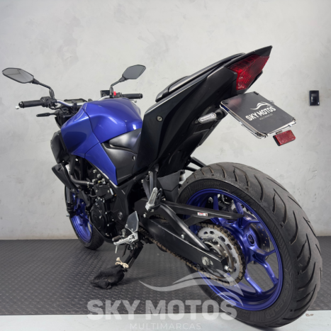 YAMAHA MT-03 300 ABS, Foto 15