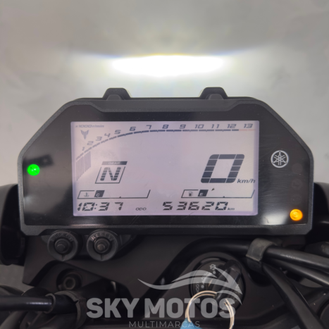 YAMAHA MT-03 300 ABS, Foto 20