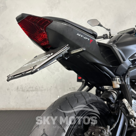 YAMAHA MT-07 700 , Foto 9