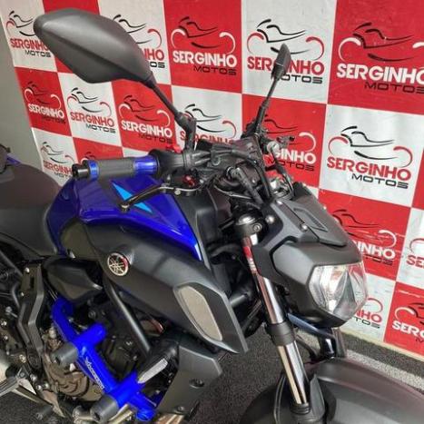 YAMAHA MT-07 700 ABS, Foto 4