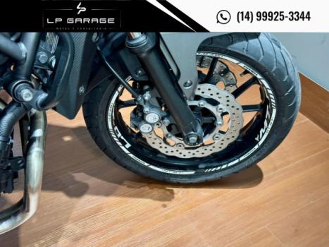 YAMAHA MT-07 700 ABS, Foto 6