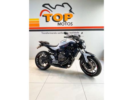 YAMAHA MT-07 700 ABS, Foto 5