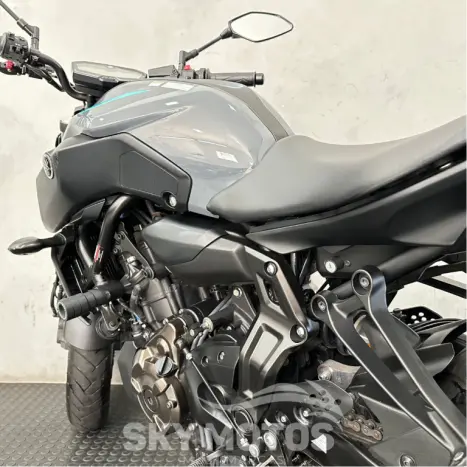 YAMAHA MT-07 700 ABS, Foto 19