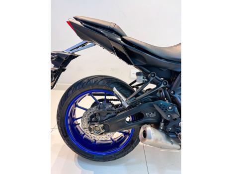 YAMAHA MT-07 700 ABS, Foto 8