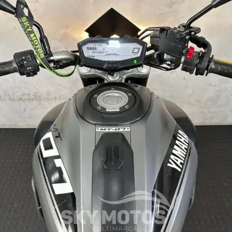 YAMAHA MT-07 700 ABS, Foto 8