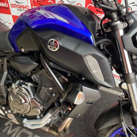 YAMAHA MT-07 700 ABS, Foto 5