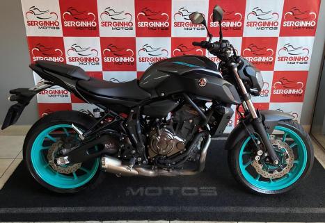 YAMAHA MT-07 700 ABS, Foto 1