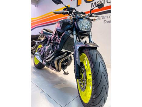 YAMAHA MT-07 700 ABS, Foto 6