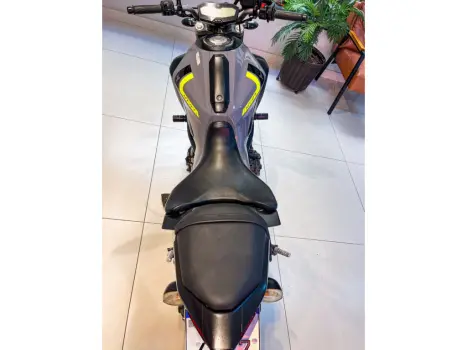 YAMAHA MT-07 700 ABS, Foto 11