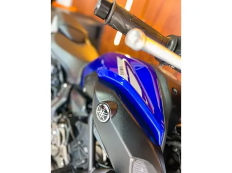 YAMAHA MT-07 700 ABS, Foto 6