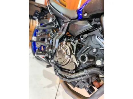 YAMAHA MT-07 700 ABS, Foto 7