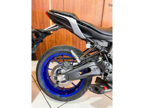 YAMAHA MT-07 700 ABS, Foto 8