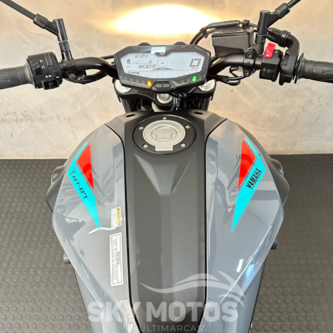 YAMAHA MT-07 700 ABS, Foto 9